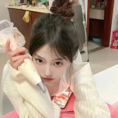 左边最后那栋房子
